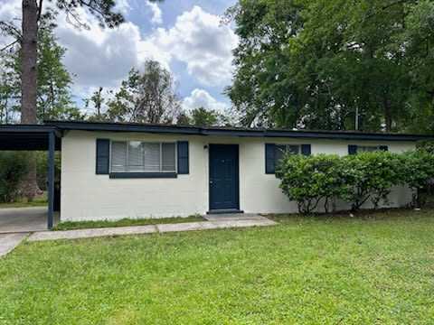 6814 Tinkerbell Lane – photo 1
