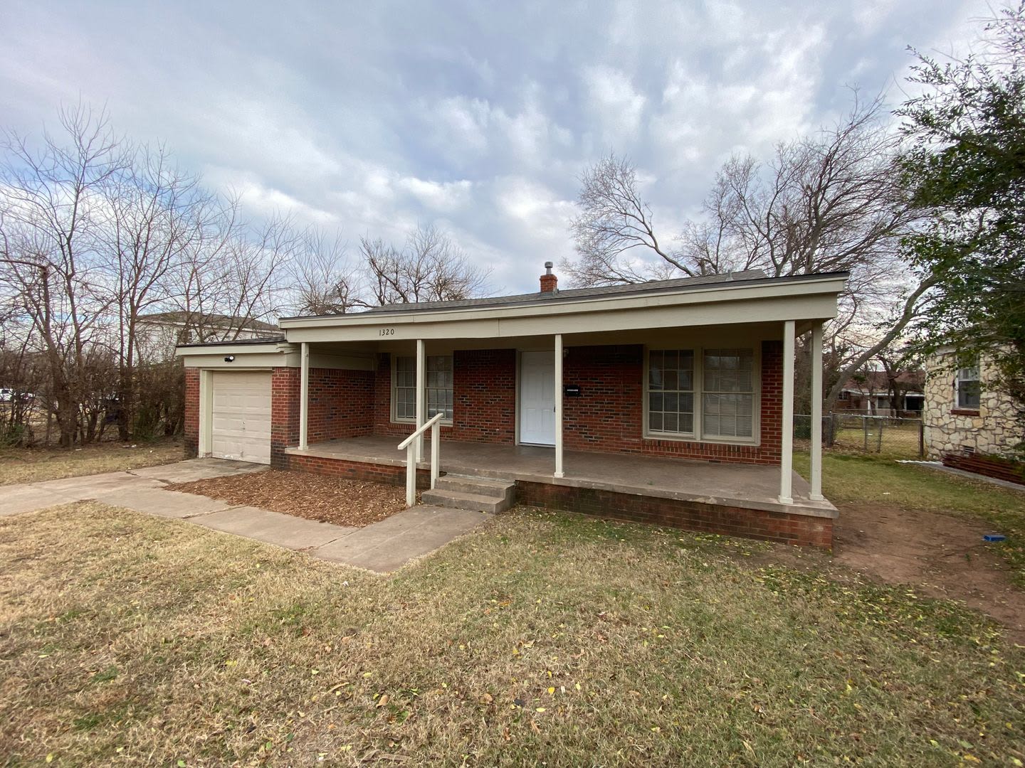 3 Bed 1 Bath Home For Rent Ne Okc – photo 1