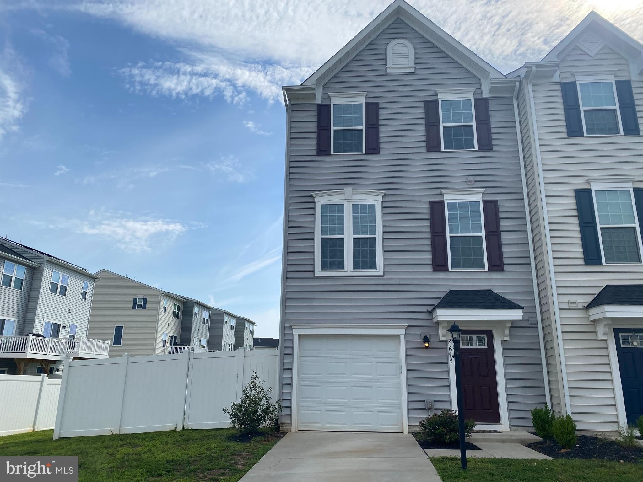 2677 BEARS DEN Drive – photo 1 of 5