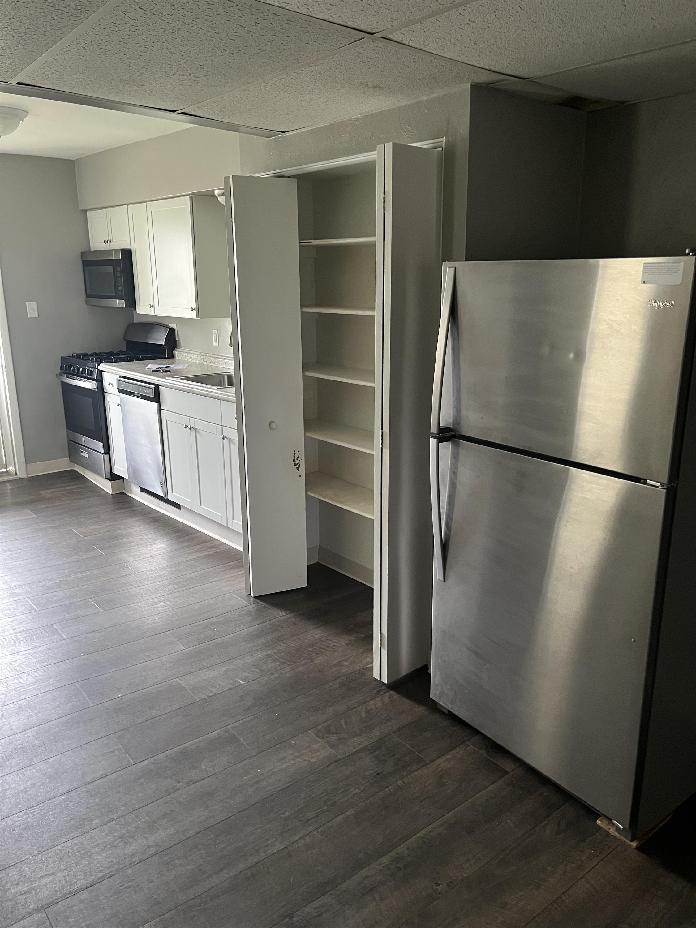 20 East 1St Avenue – photo 1 of 9