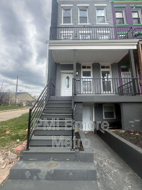 1756 East North Avenue – photo 1