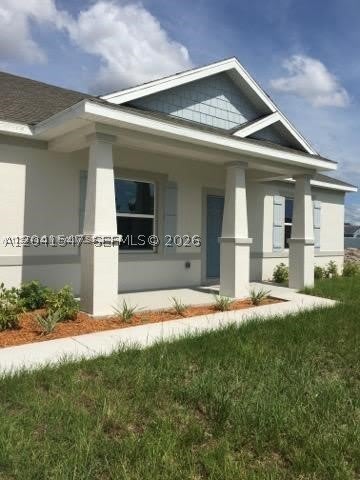 2240 SW Lawrence St – photo 1 of 10