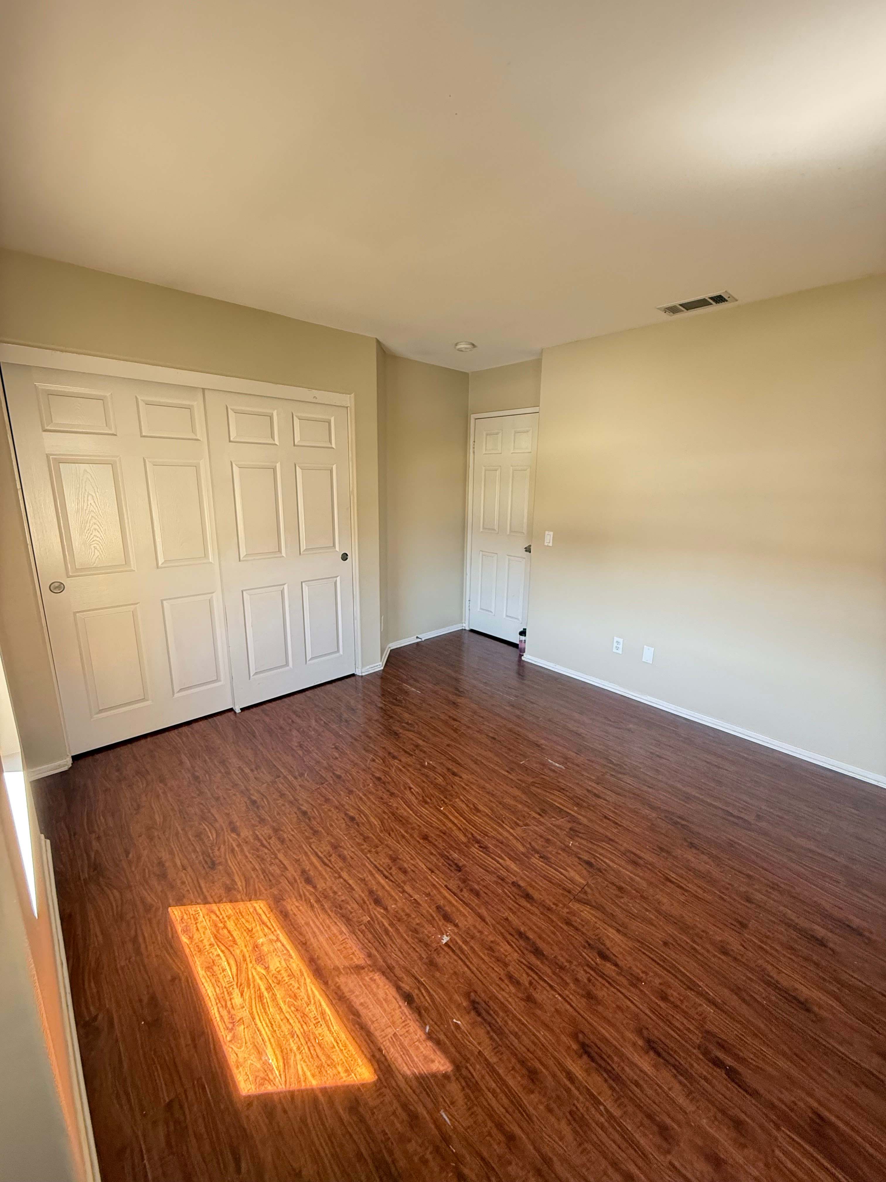 13458 Eagle Nest Ct – photo 1 of 34