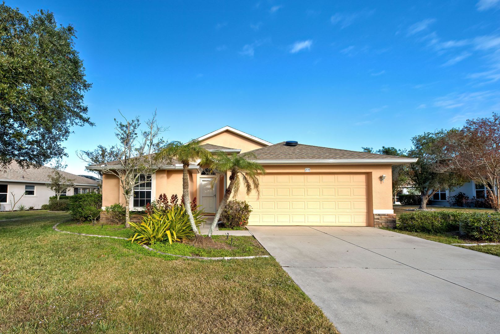 3BR/2BA/2CG Single Family Home in Lakeside Plantation, North Port – photo 1