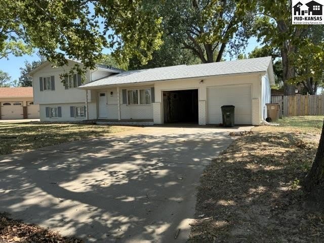 1001 E 32Nd Ave – photo 1