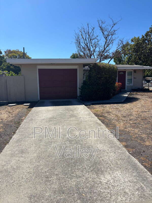 944 Bridgewood Way – photo 1 of 352