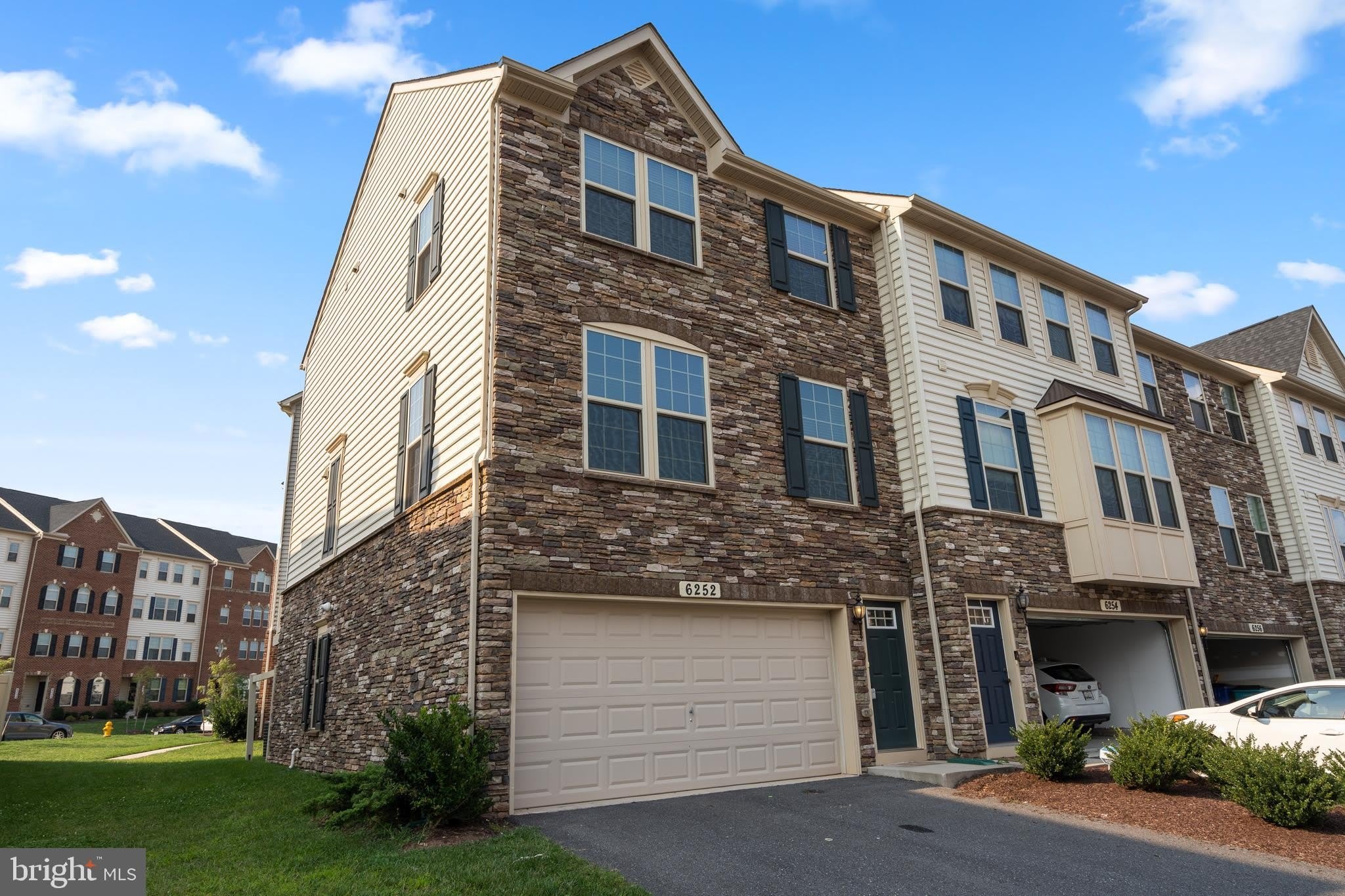 6252 ALEXA Street – photo 1