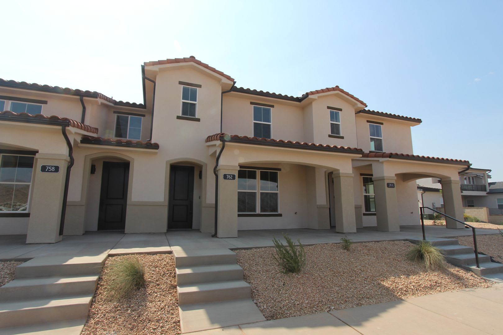 Desert Color – photo 1