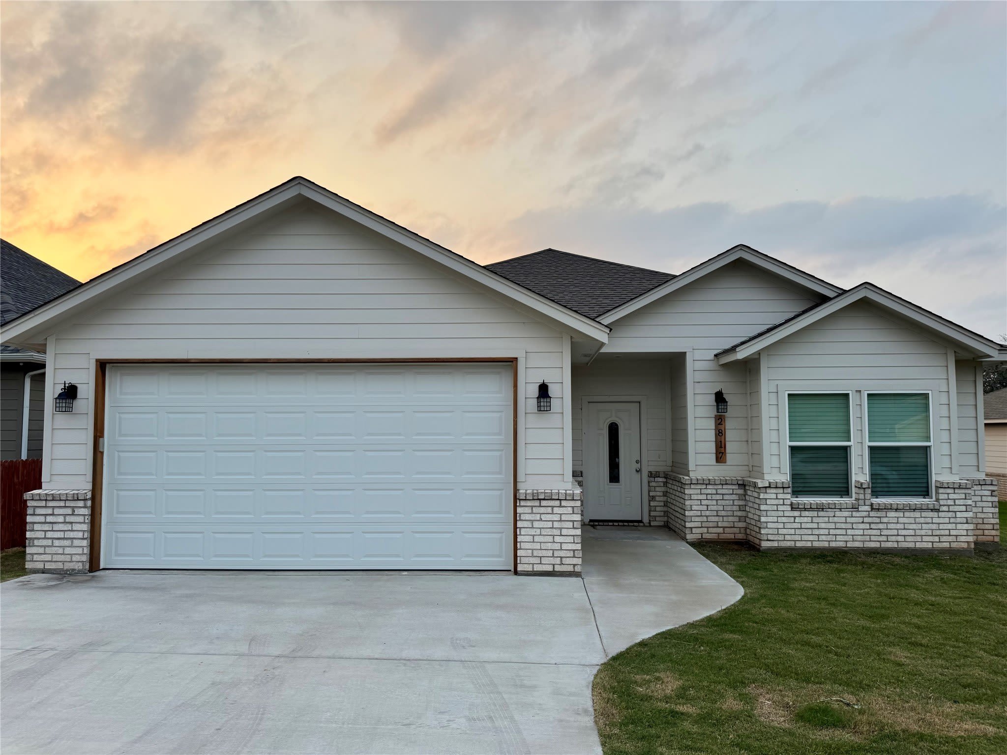 2817 Steepleridge Circle – photo 1 of 15