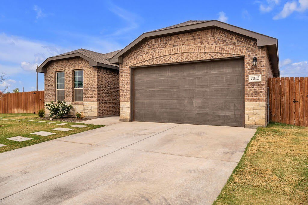 7012 Expedition Dr. – photo 1