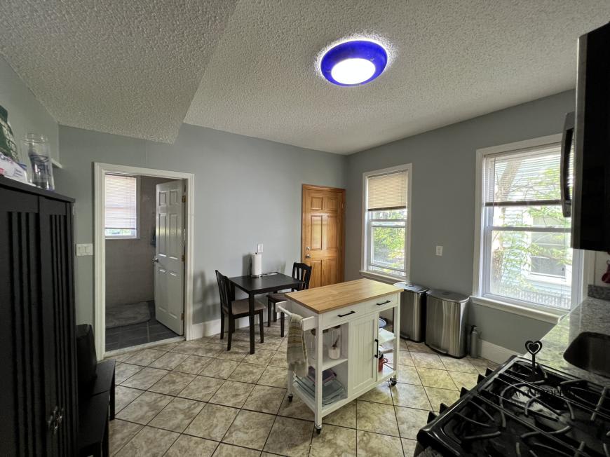 9 Harvard Ter. – photo 1