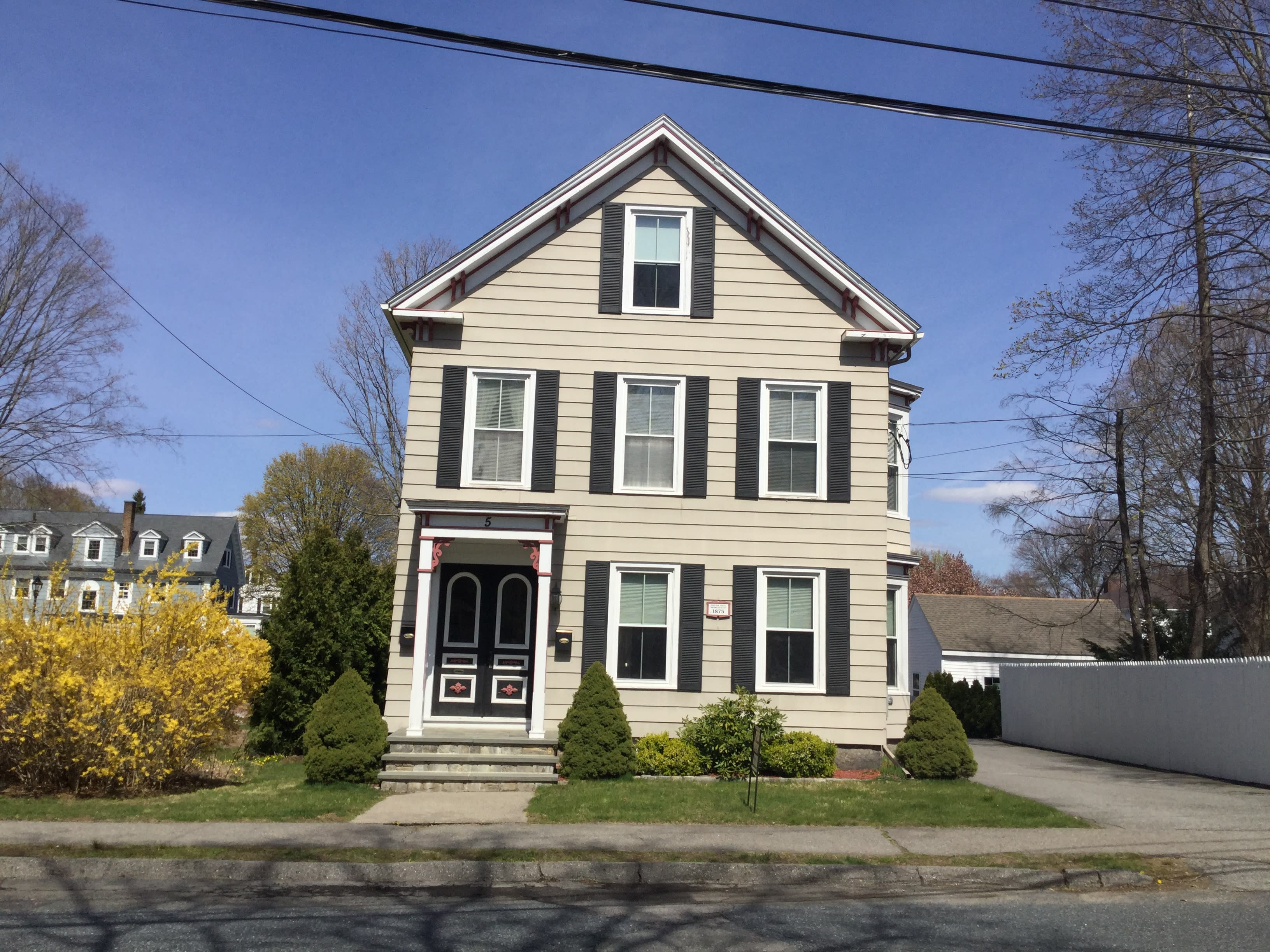 5 West Street – photo 1 of 17