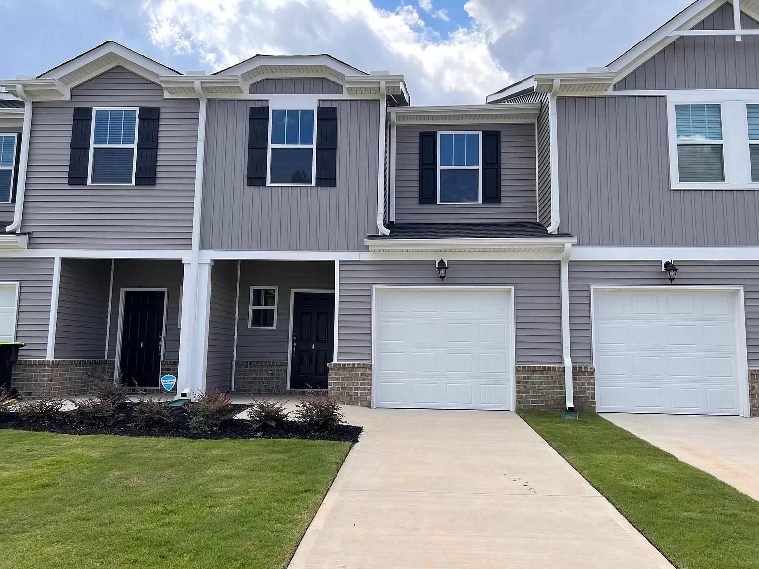 4 Beachley Place – photo 1