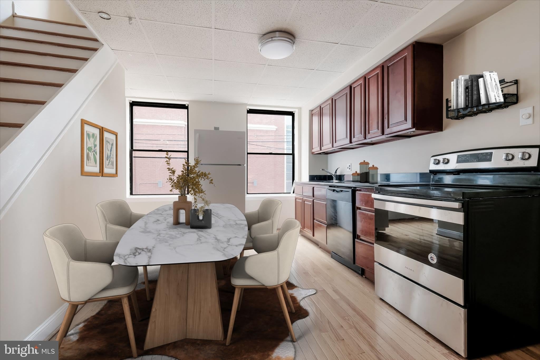 937 CHRISTIAN Street – photo 1