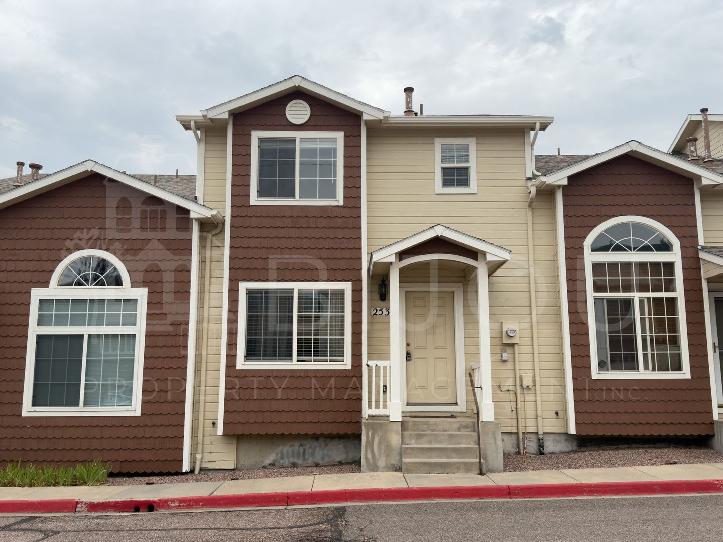 Van Buren Townhome – photo 1