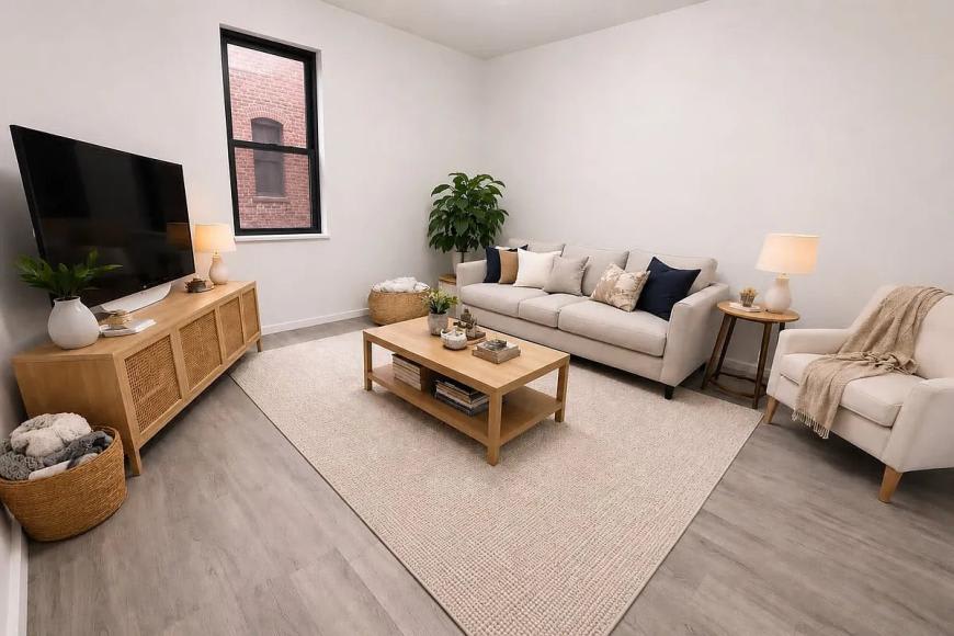 1489 Beach Avenue – photo 1