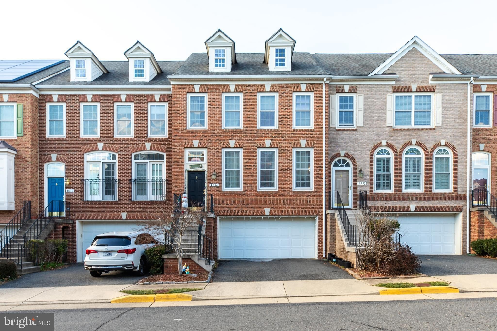 4594 BARRINGER Place – photo 1