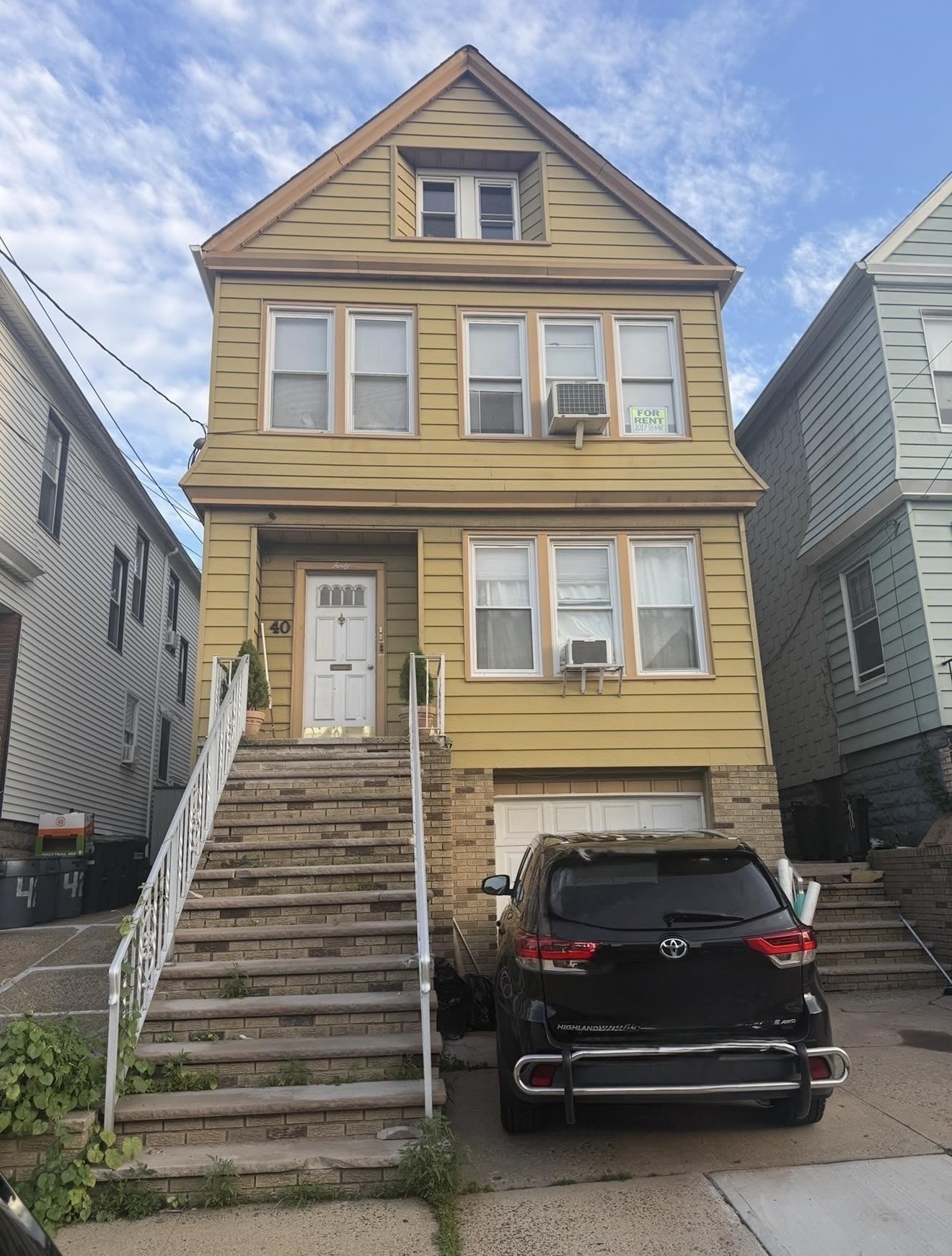 40 E 4TH ST – photo 1 of 15