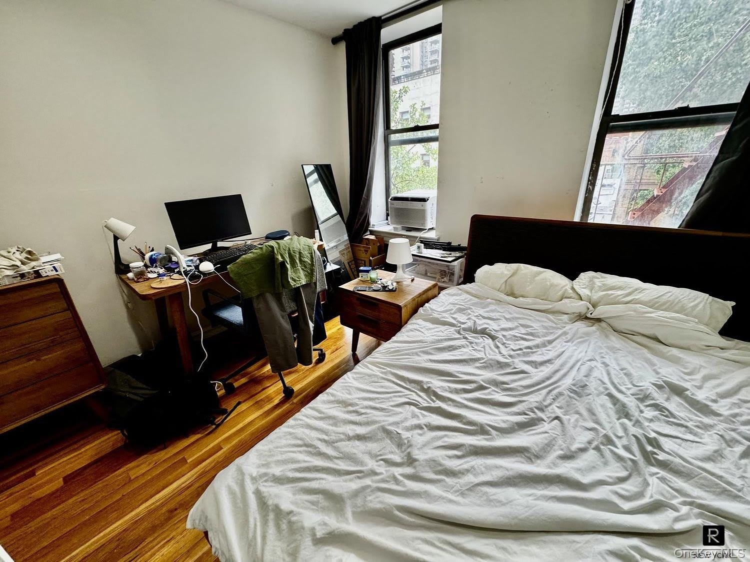 423 E 75th Street – photo 1 of 11