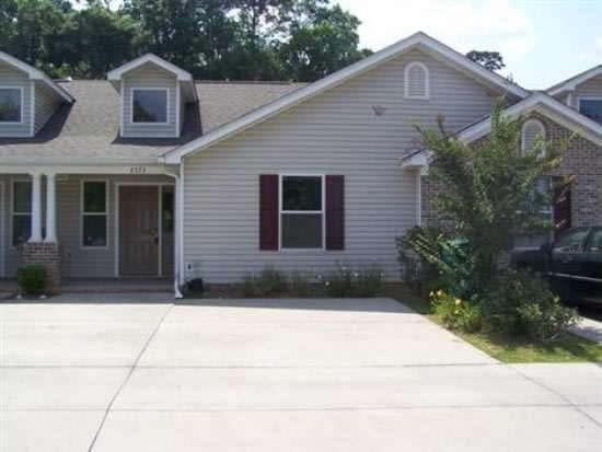 Lovely 3 Bedroom Town Home Off Apalachee Pkwy For Rent September 1 2026 1695 – photo 1 of 168