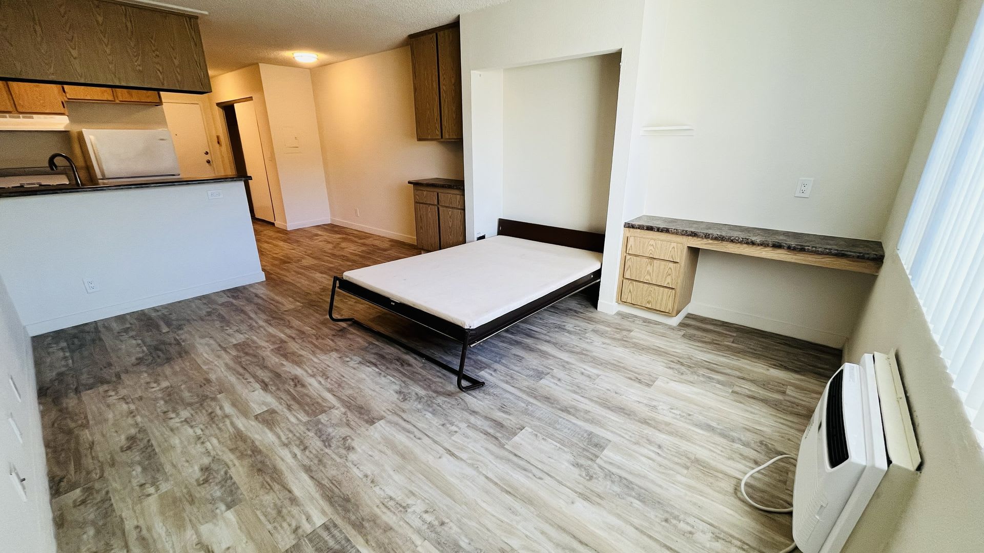 10075 Tujunga Canyon Boulevard – photo 1 of 18