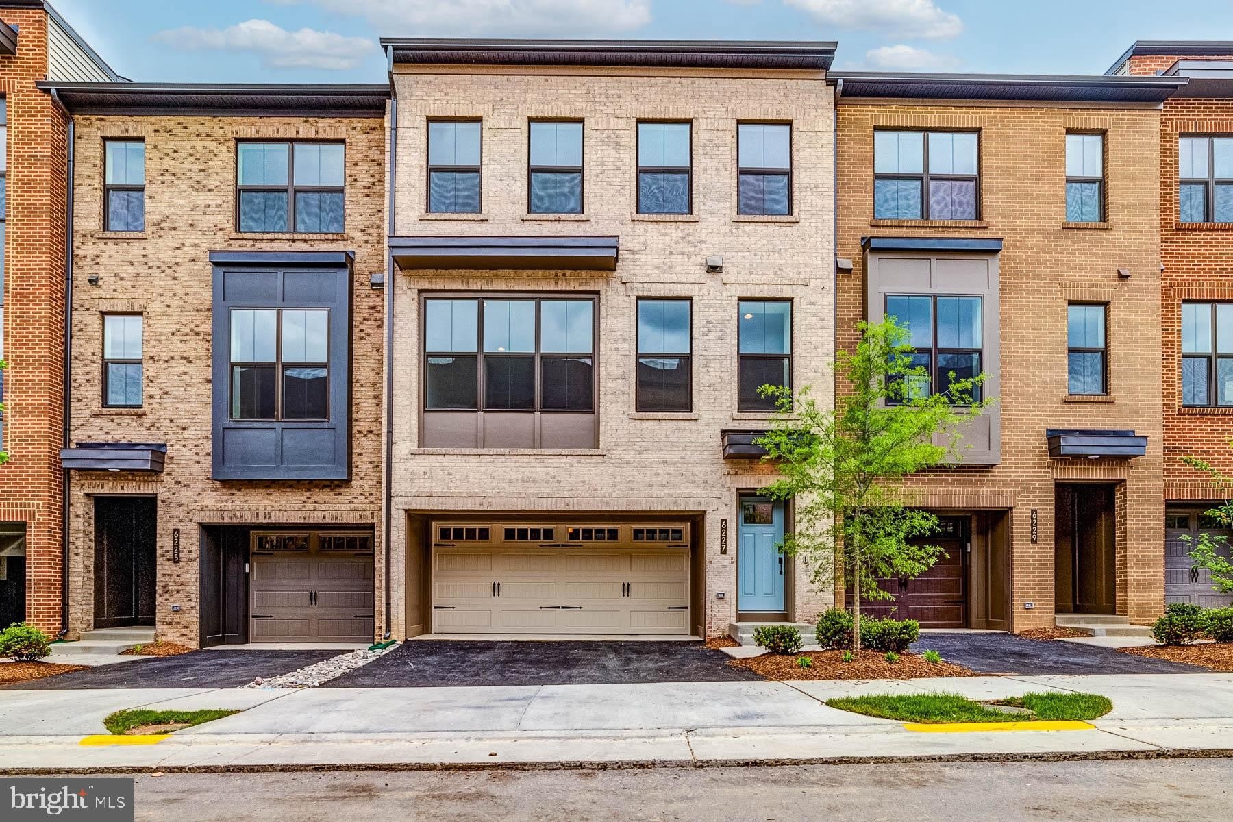 6227 ALMERICO Place – photo 1 of 121