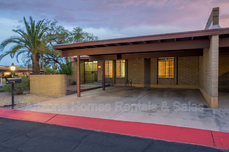 510 W Calle Lago – photo 1 of 57