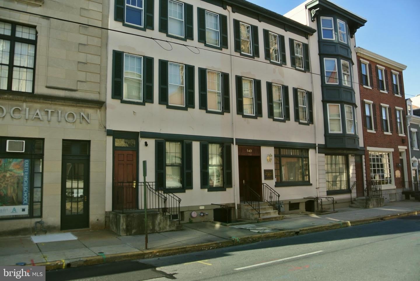 540 COURT ST – photo 1 of 18