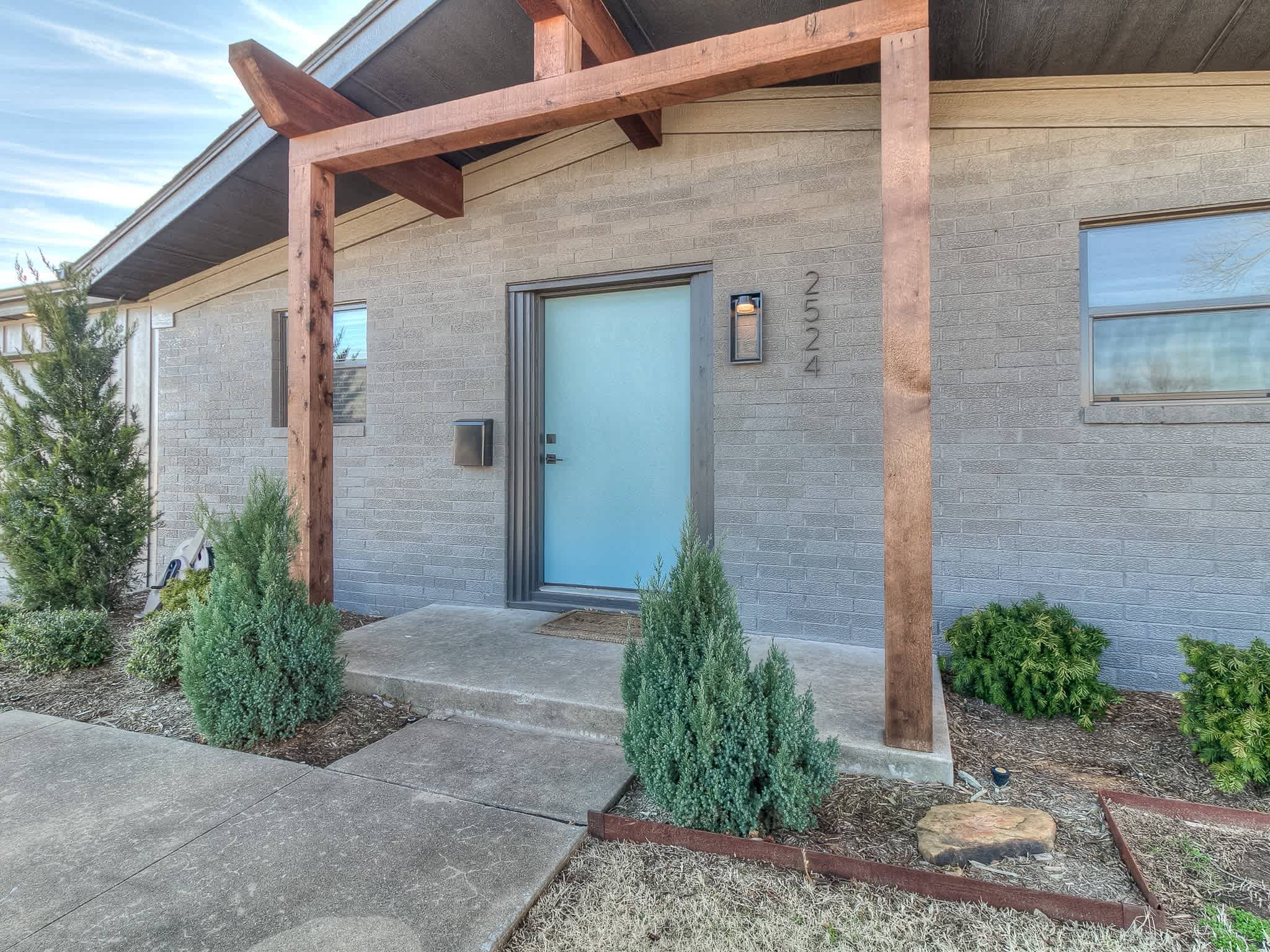 2524 NW 52nd Street – photo 1 of 52