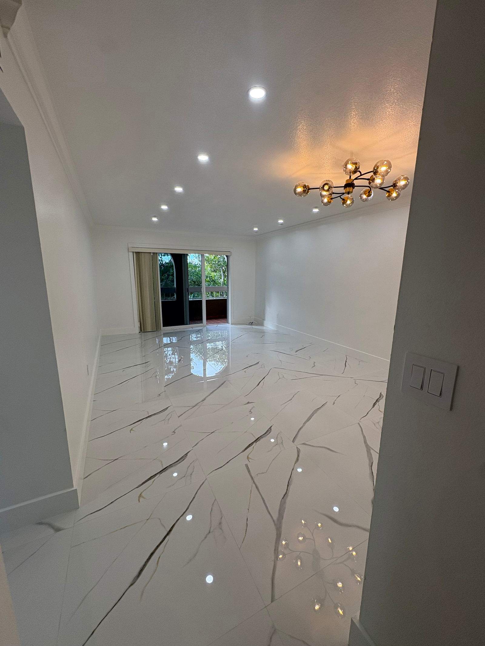 7707 Camino Real – photo 1