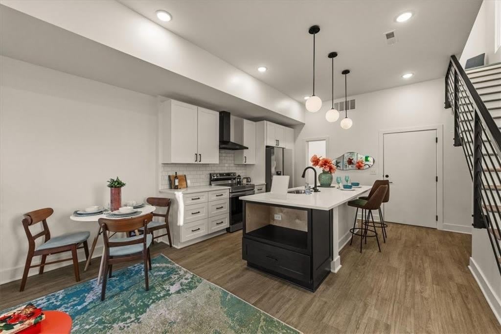 1225 E 29th Street – photo 1