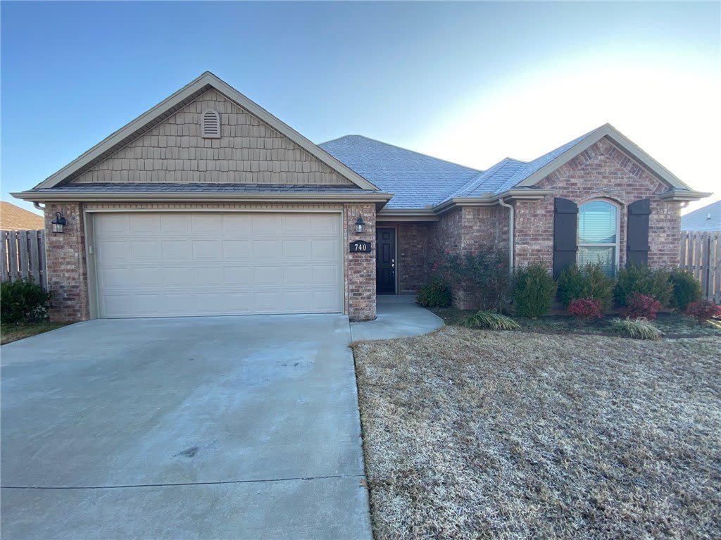 740 Fontana Street – photo 1