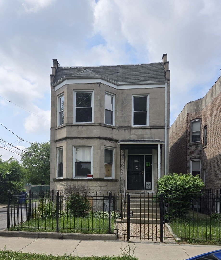 4849 W Fulton Street – photo 1