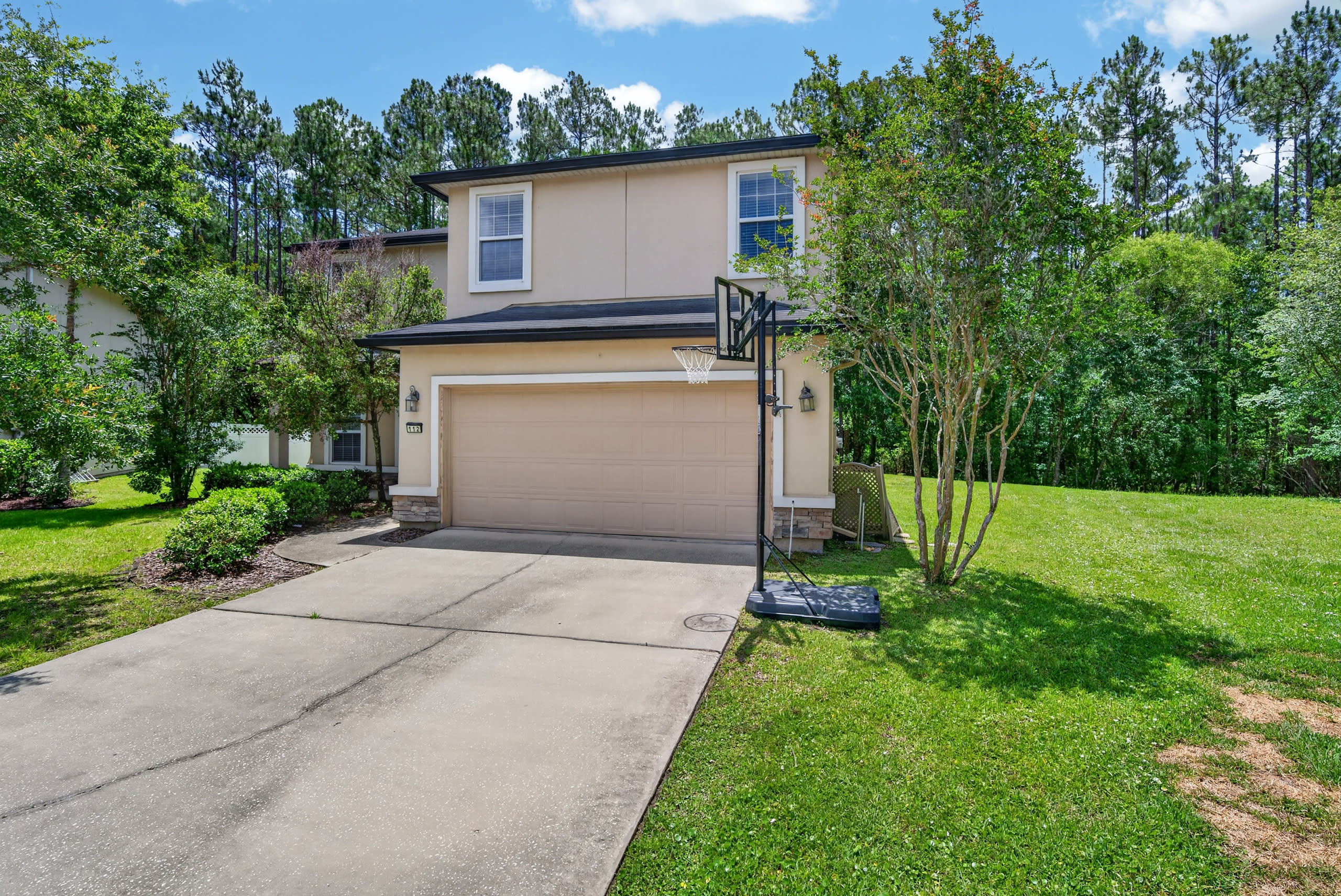 112 Kildrummy Court – photo 1