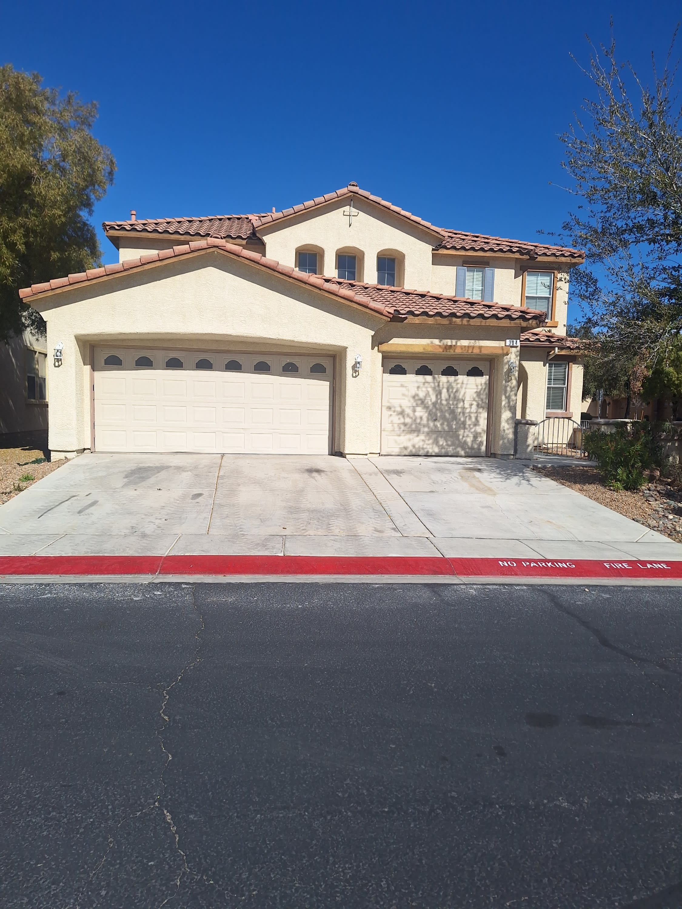 304 Raptors View Avenue – photo 1
