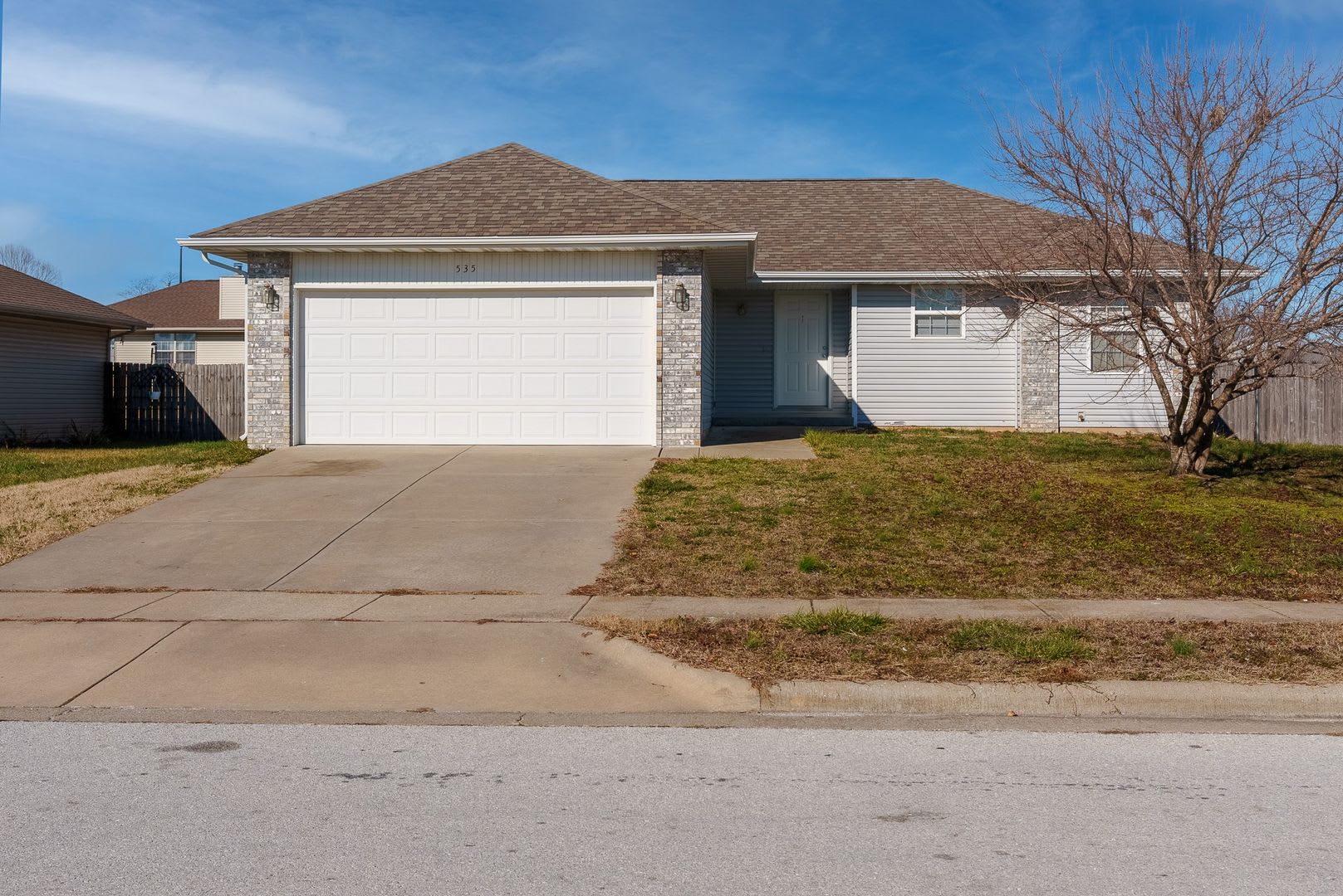 3 Bed 2 Bath Home For Rent In Northeast Republic Close To Hwy 60 – photo 1 of 39
