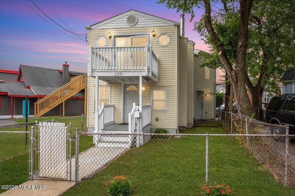 109 Poole Avenue – photo 1 of 58