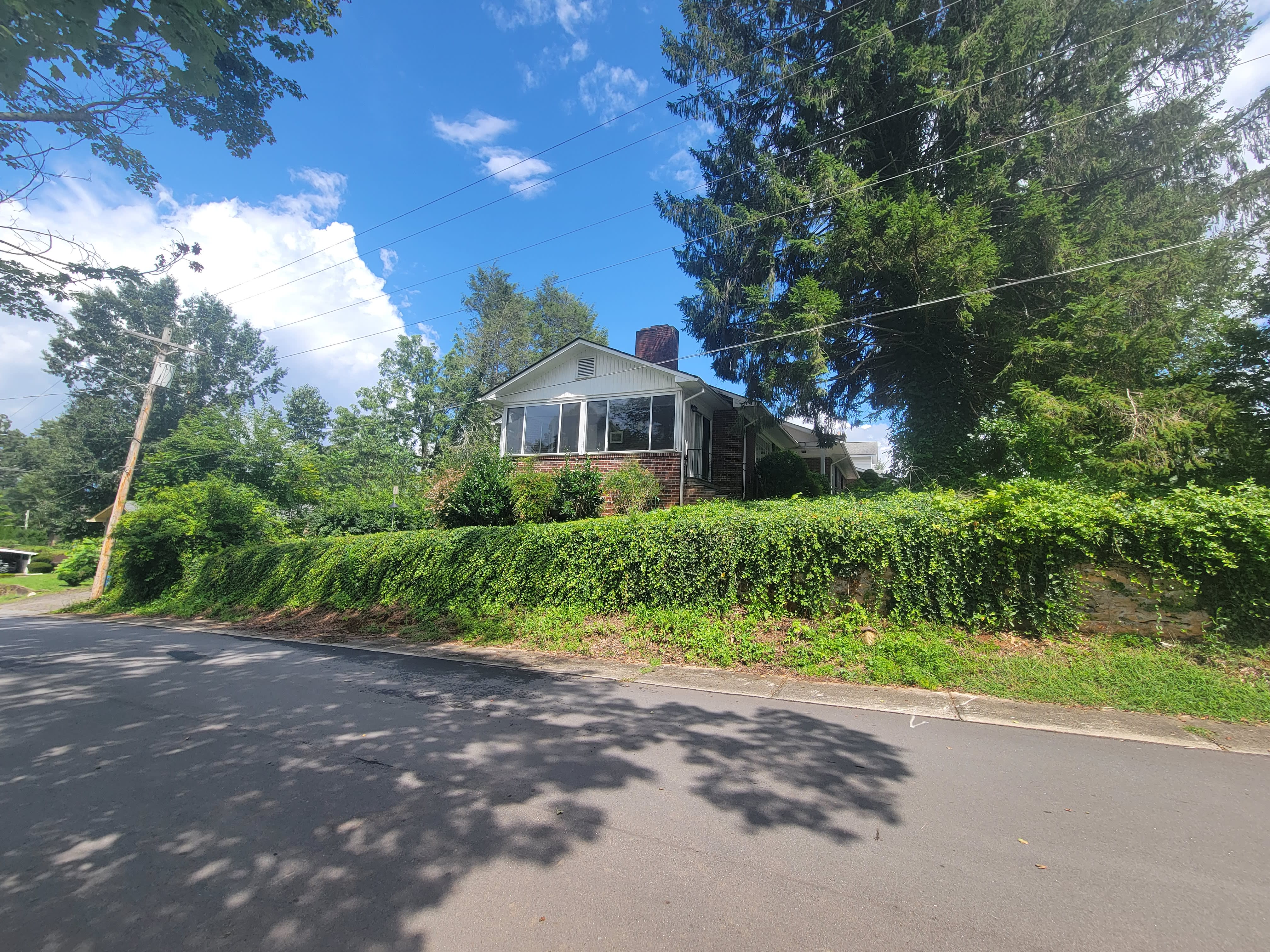 52 Central St – photo 1 of 29