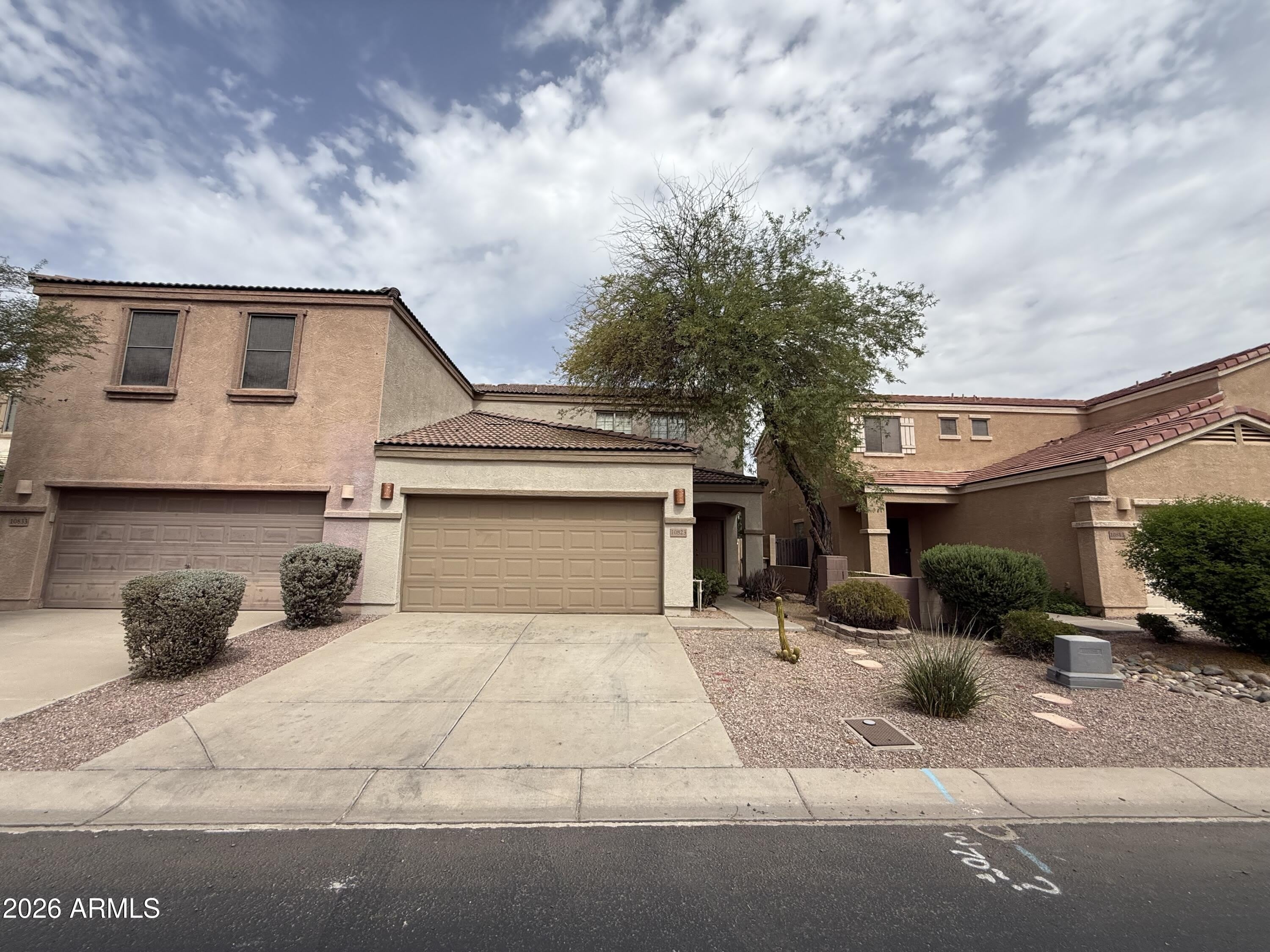 10823 N 70TH Avenue – photo 1