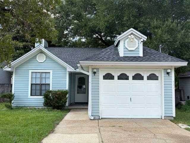 431 Apple Drive – photo 1