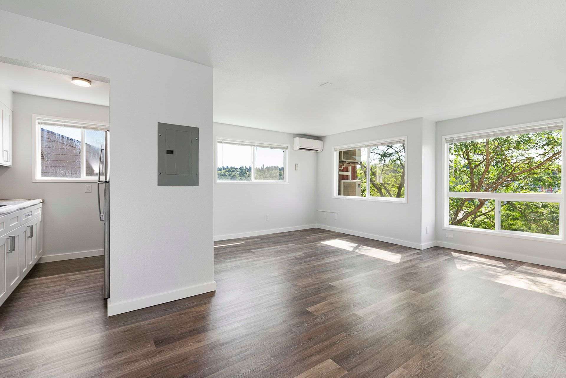 Baker 38 Apartments – photo 1