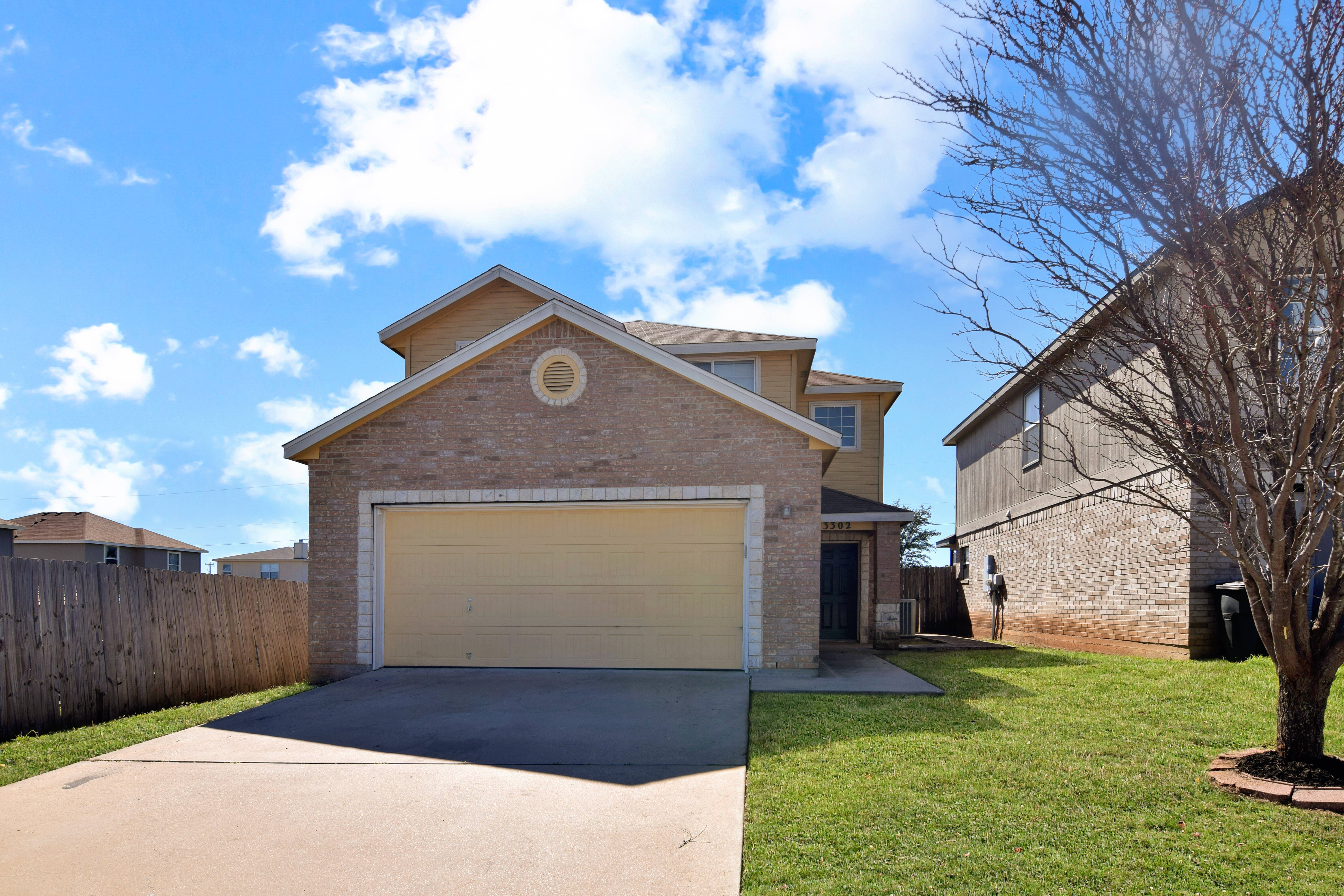 3302 Regency Dr – photo 1
