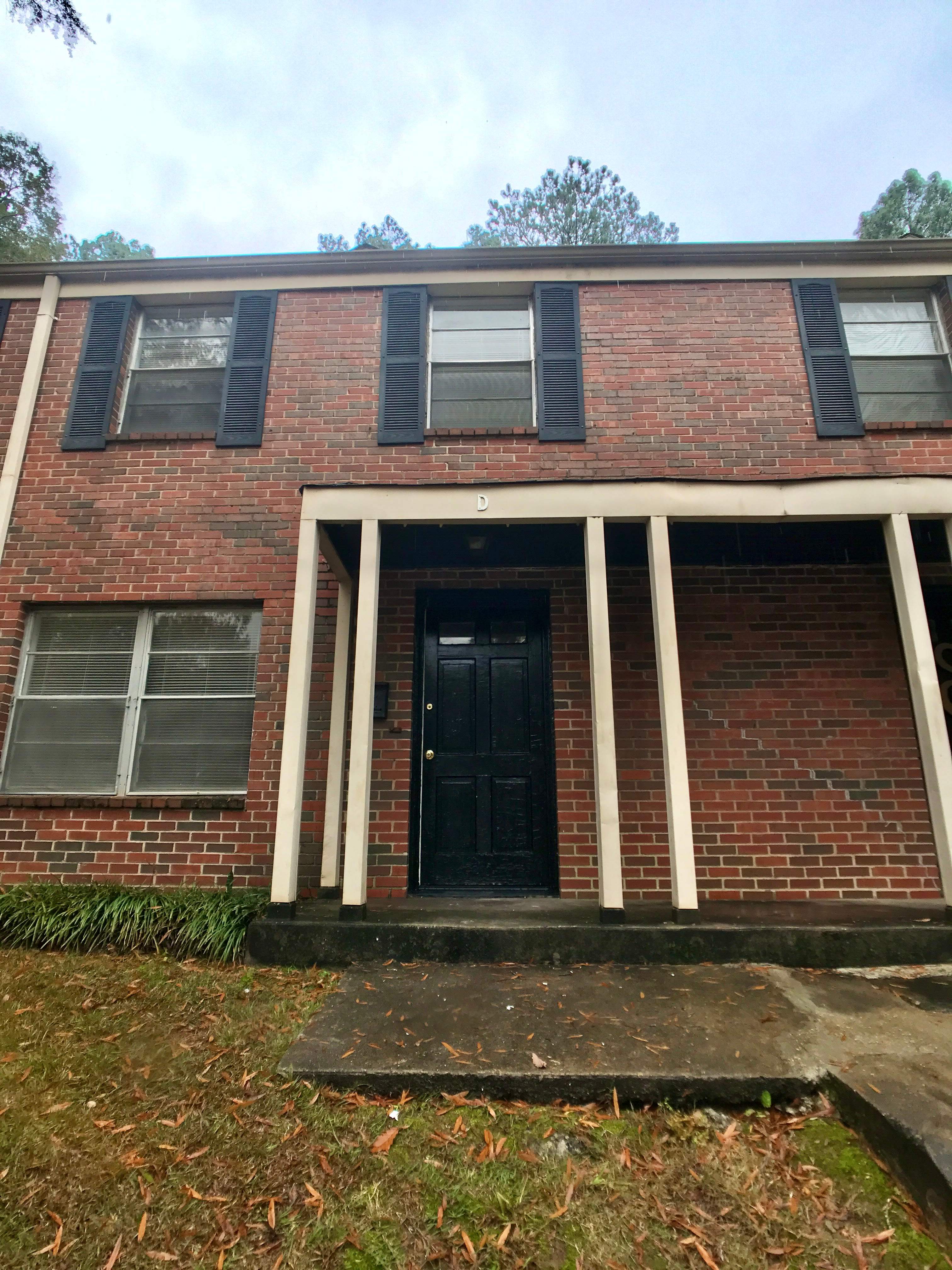 1631 Valley Ave – photo 1