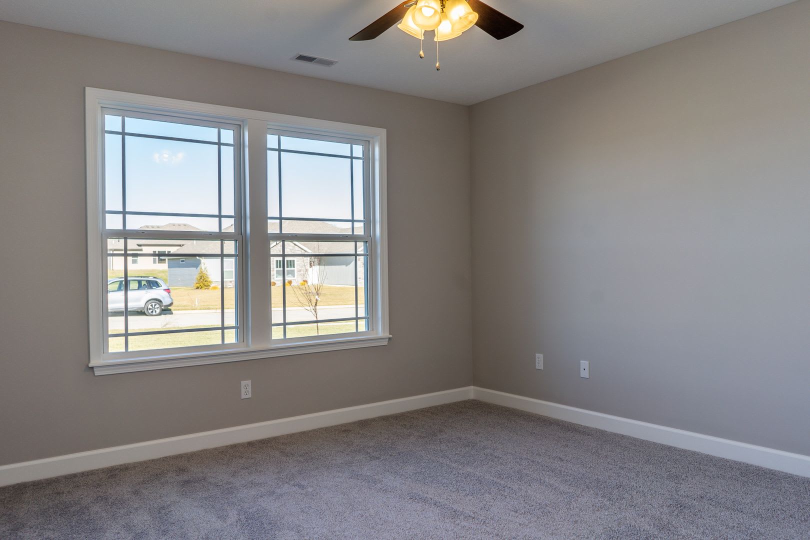 Lovely Home For Rent In Established Neigborhood – photo 1 of 38
