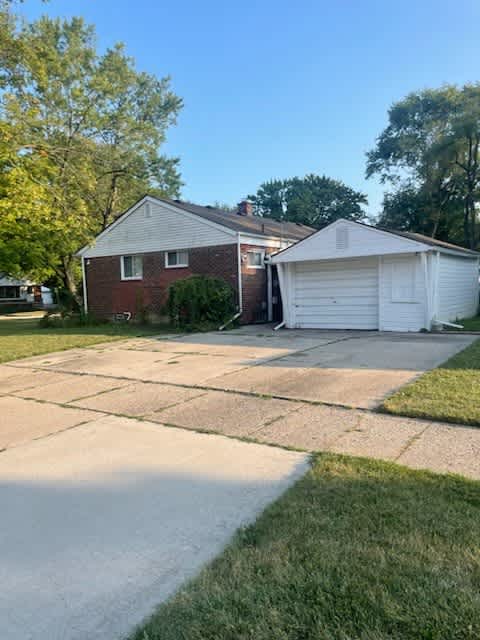 19448 Woodmont Street – photo 1 of 52
