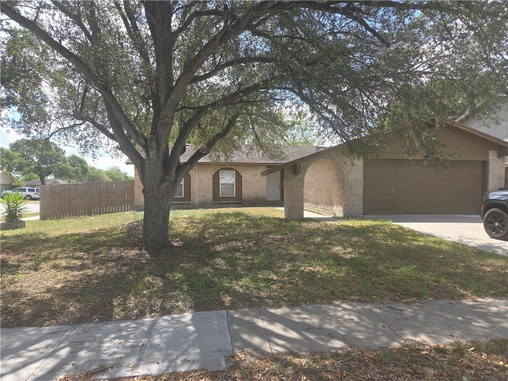 3734 Honey Creek Drive – photo 1