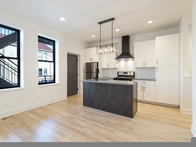 1244 W Huron – photo 1
