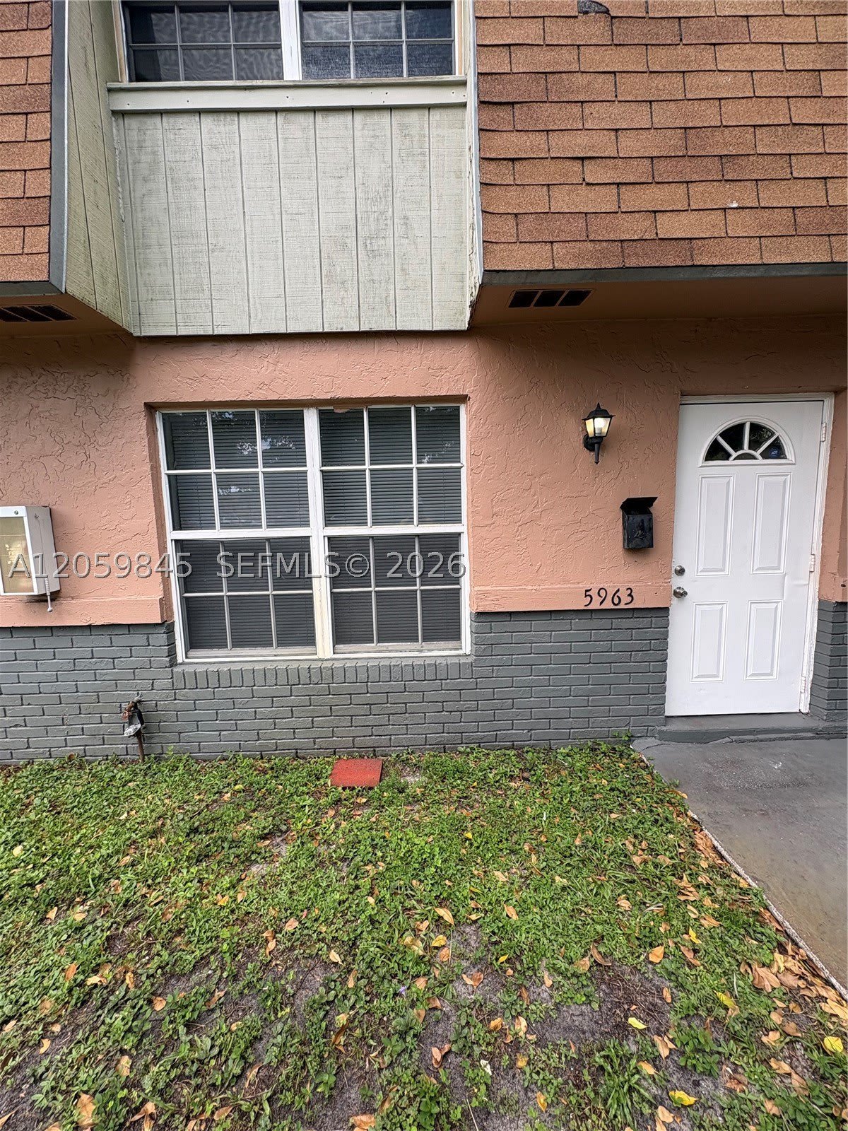 5963 Nw 23Rd St – photo 1