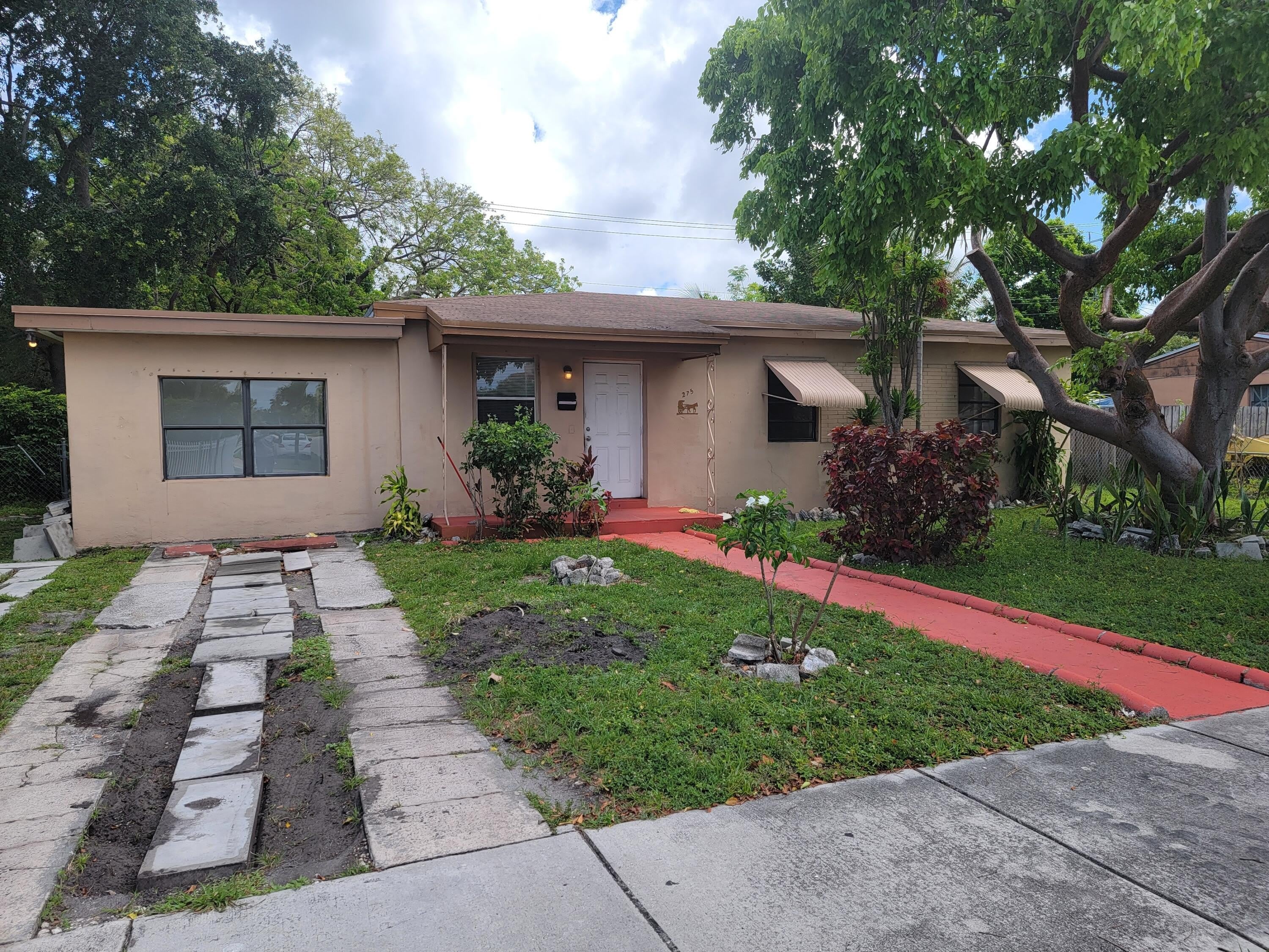 275 NW 187th Street – photo 1
