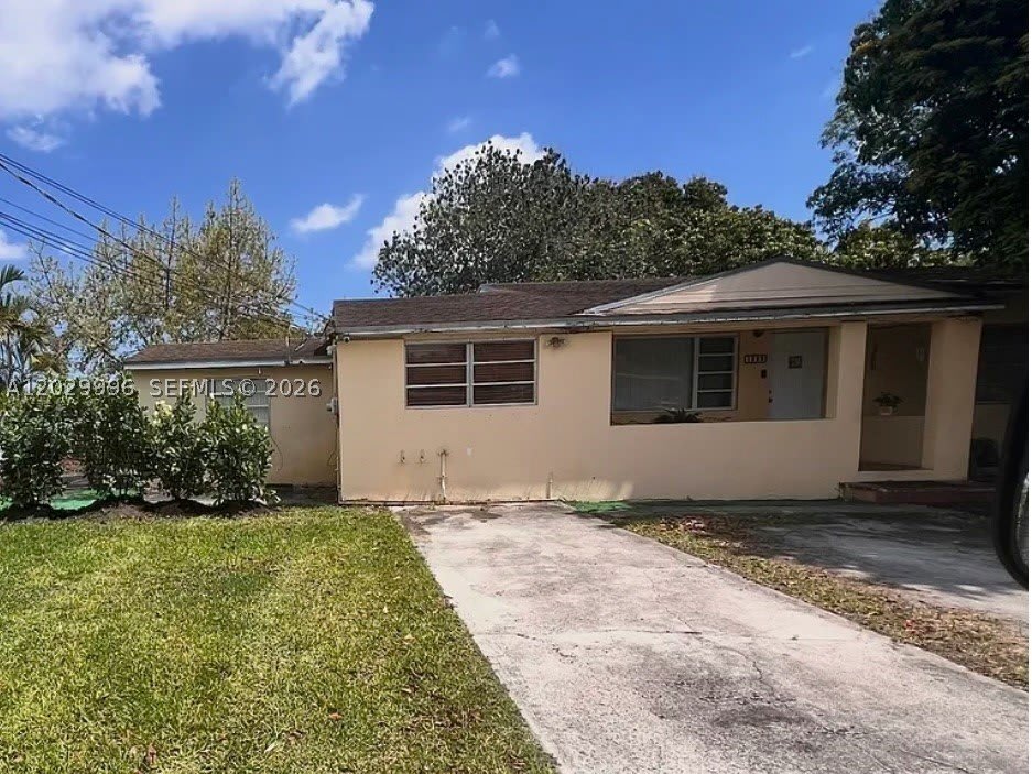 1329 SW 75th Ave – photo 1